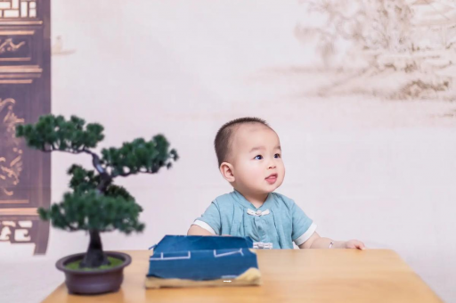 哪里可以供卵代生孩子孕妇几个月有反应